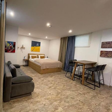 Exclusive Airport Apartment Kelsterbach Exterior foto